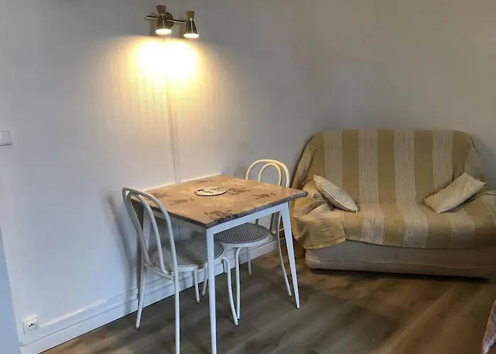 Centre Bagnoles Apartament